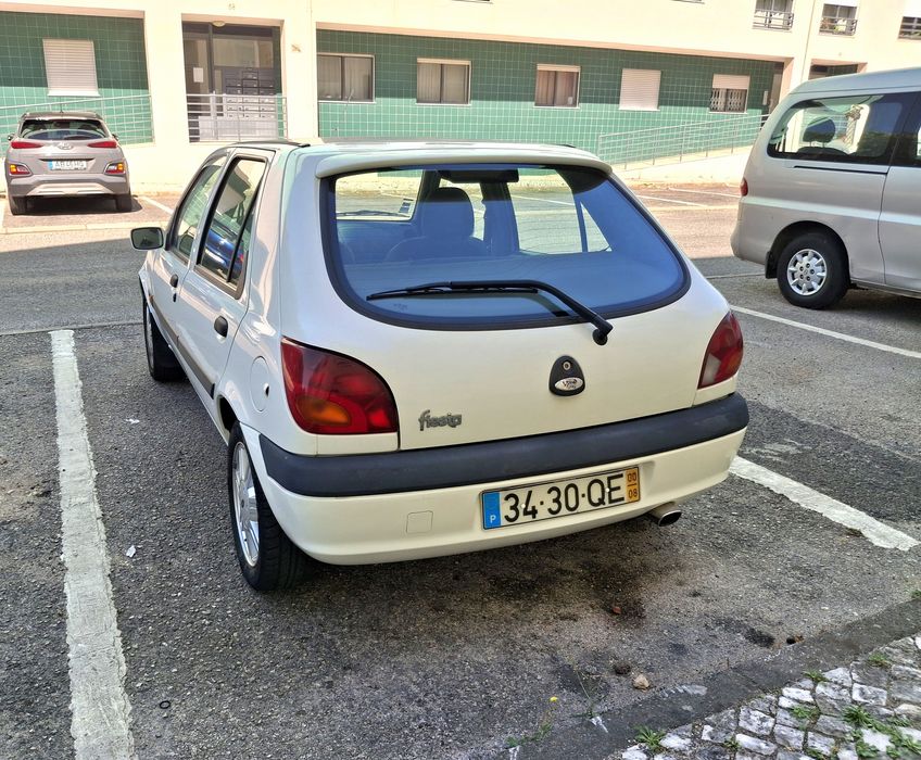 Ford Fiesta 1.25i 16v Nacional 00
