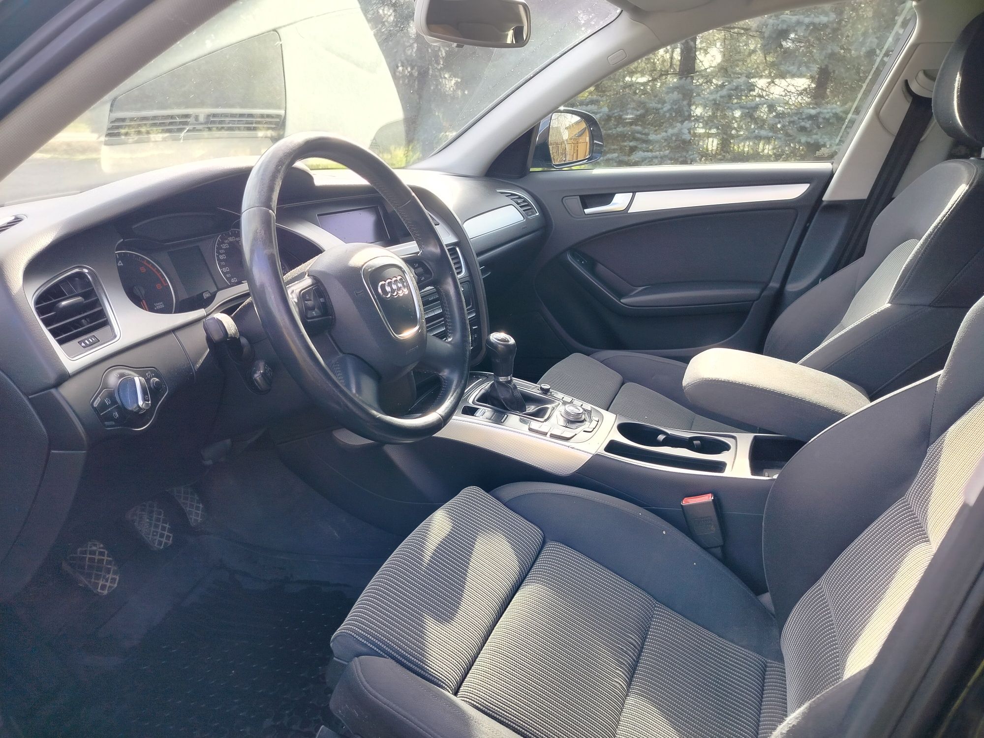Sprzedam Audi A4 B8 2.0 Disel