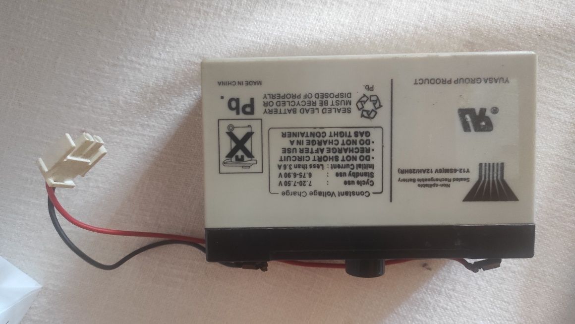Quad elektryczny Smoby