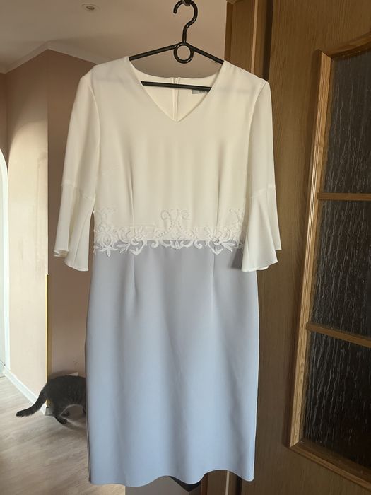 Piekna olowkowa sukienka wizytowa wesele chrzciny komunia