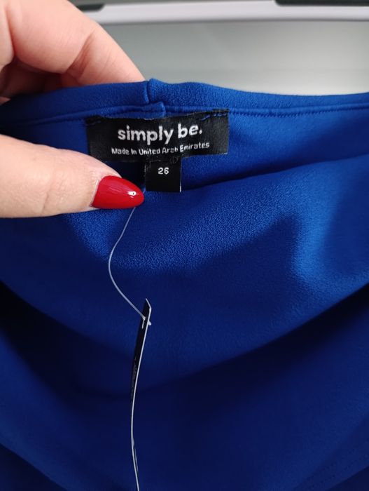 Sukienka nowa  midi rozmiar 52/54