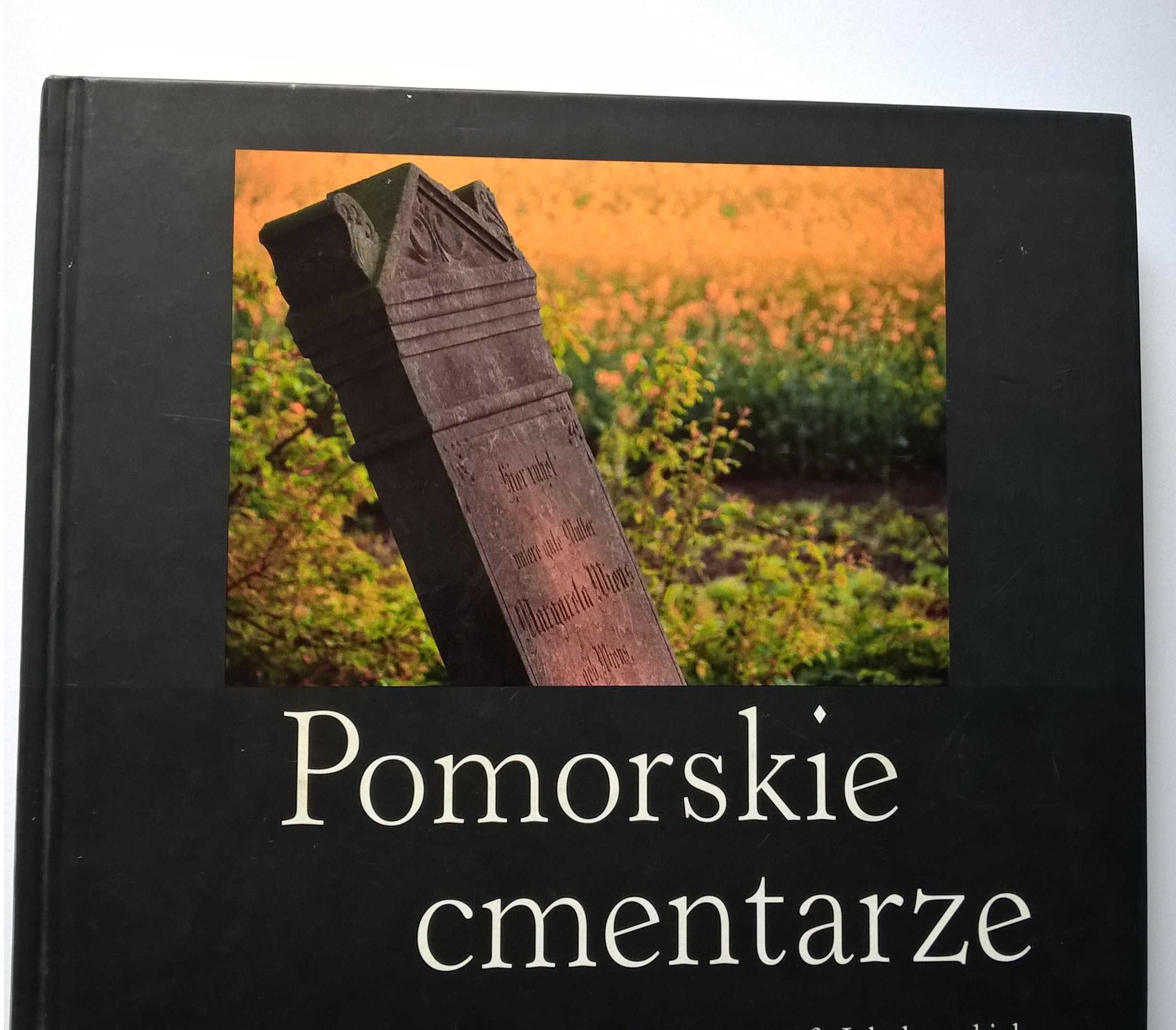 album Pomorskie cmentarze