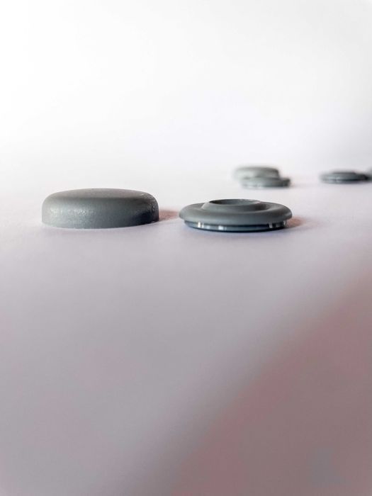 Podkładka pod śrubkę z zaślepką