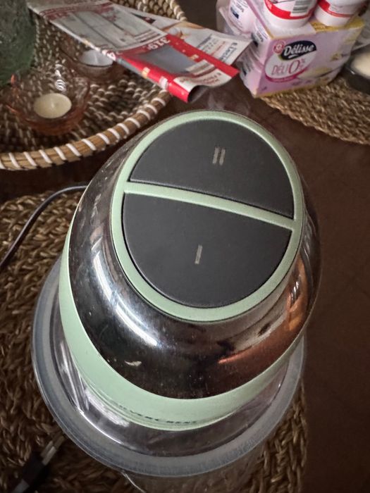 Picadora elétrica sem uso