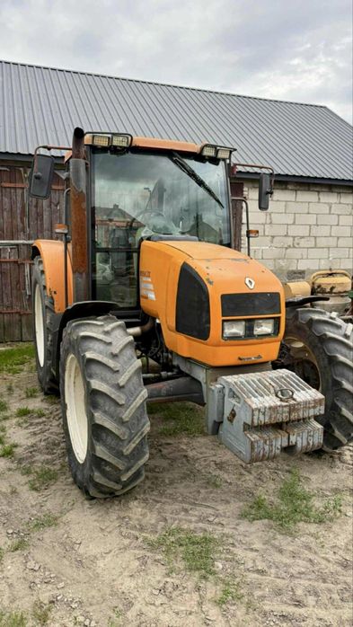 Ciagnik rolniczy Renault Ares 550RX