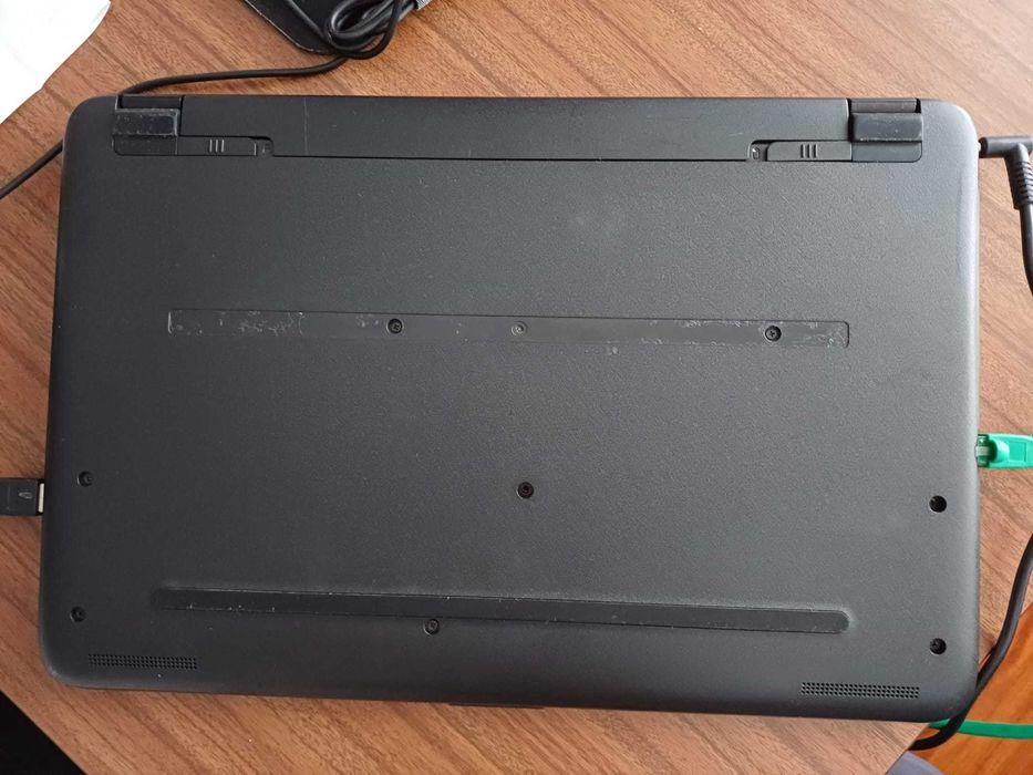 Portátil HP 15-af000np usado em bom estado