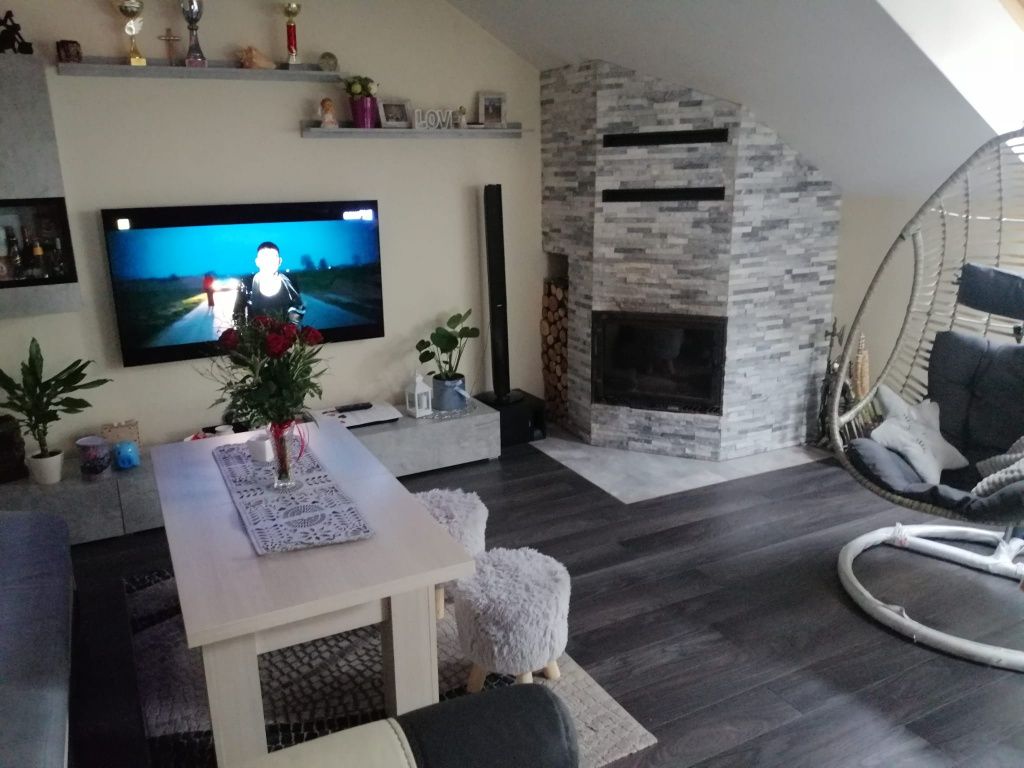 Sprzedam mieszkanie Gostyń pożegowo 55m2 balkon kominek garaż