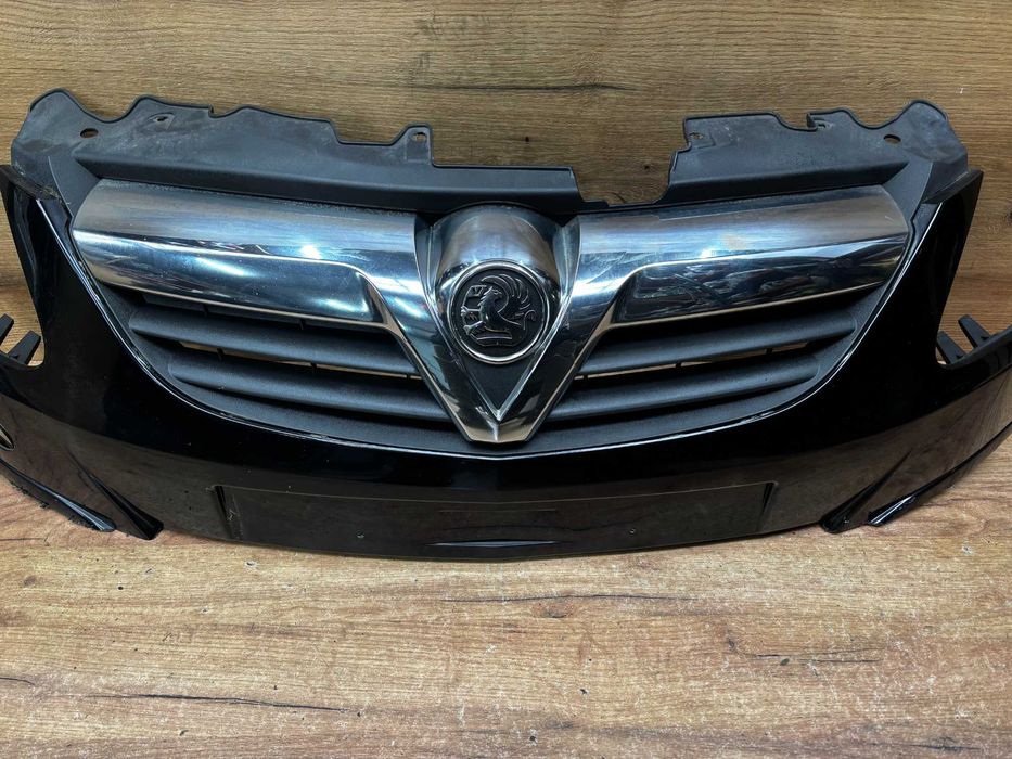 Grill atrapa zderzaka Opel Corsa D