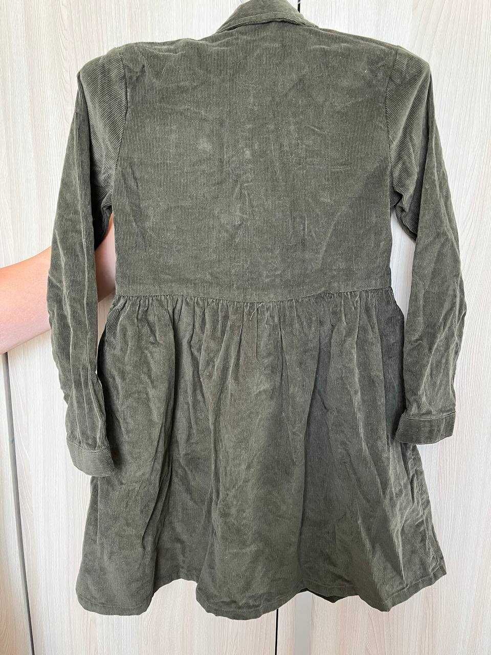 Вельветове плаття для дівчинки 8-9 років оливкового кольору