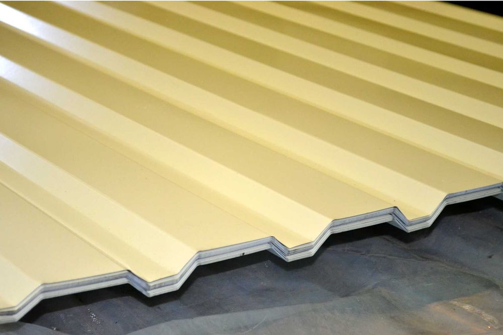 Профнастил та гладкий лист напряму від виробника — широкий вибір