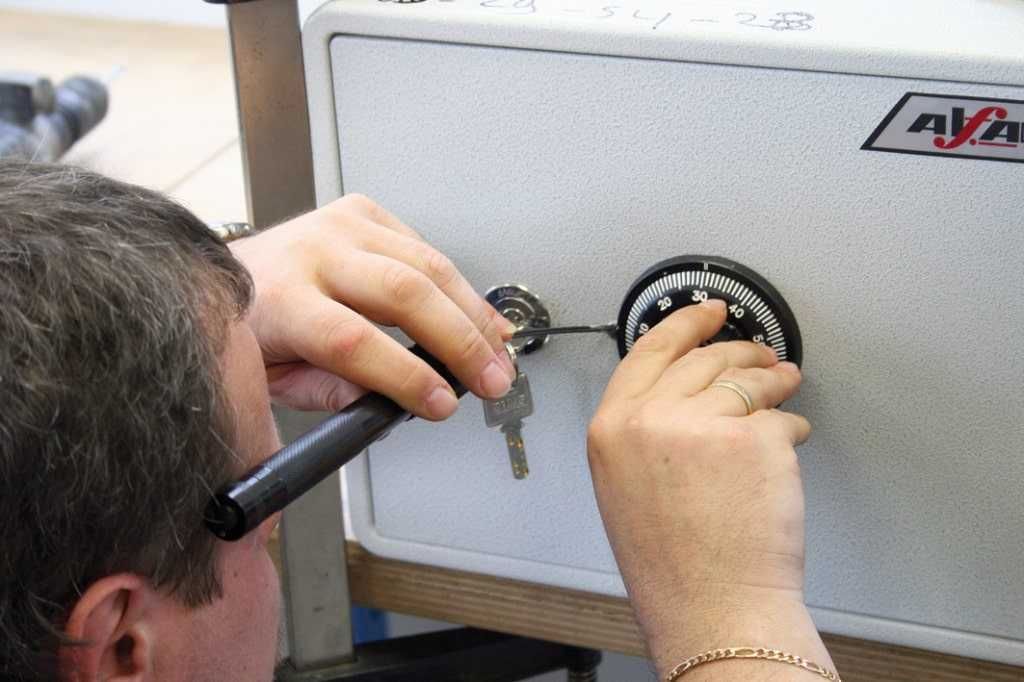Аварійний виїздний майстер