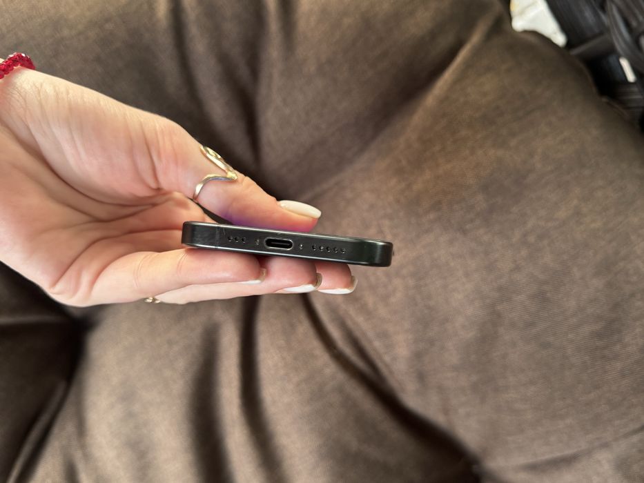 iPhone 15 pro black, 128 gb/ Айфон 15 про чорний 128 гб