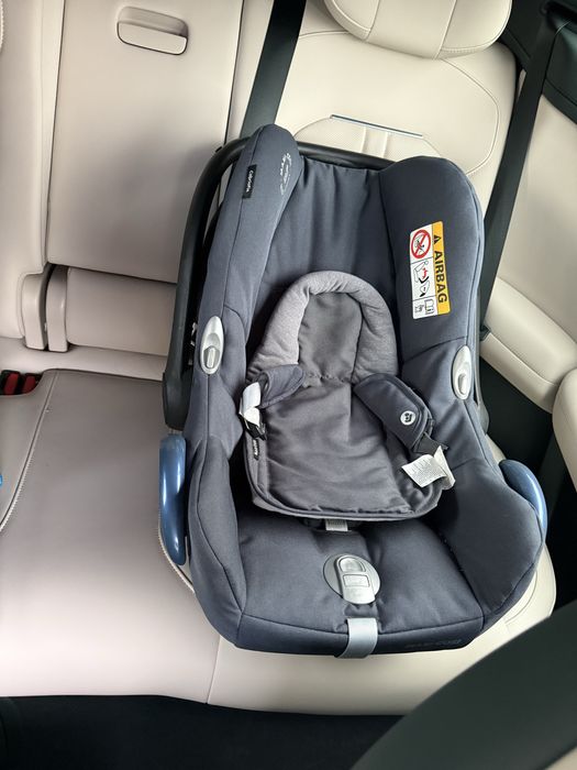 Автокрісло MAXI-COSI CabrioFix i-Size
