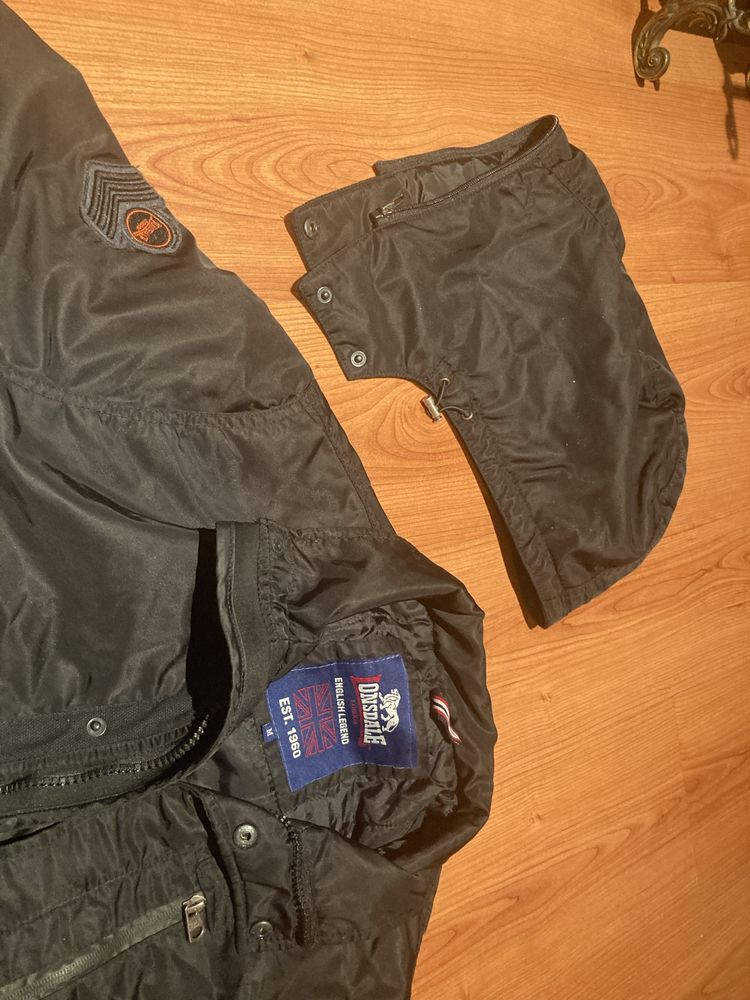 Casaco almofadado marca Lonsdale