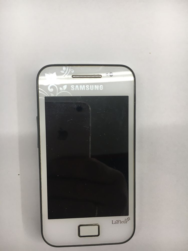 Смартфон Samsung GT-S5830i