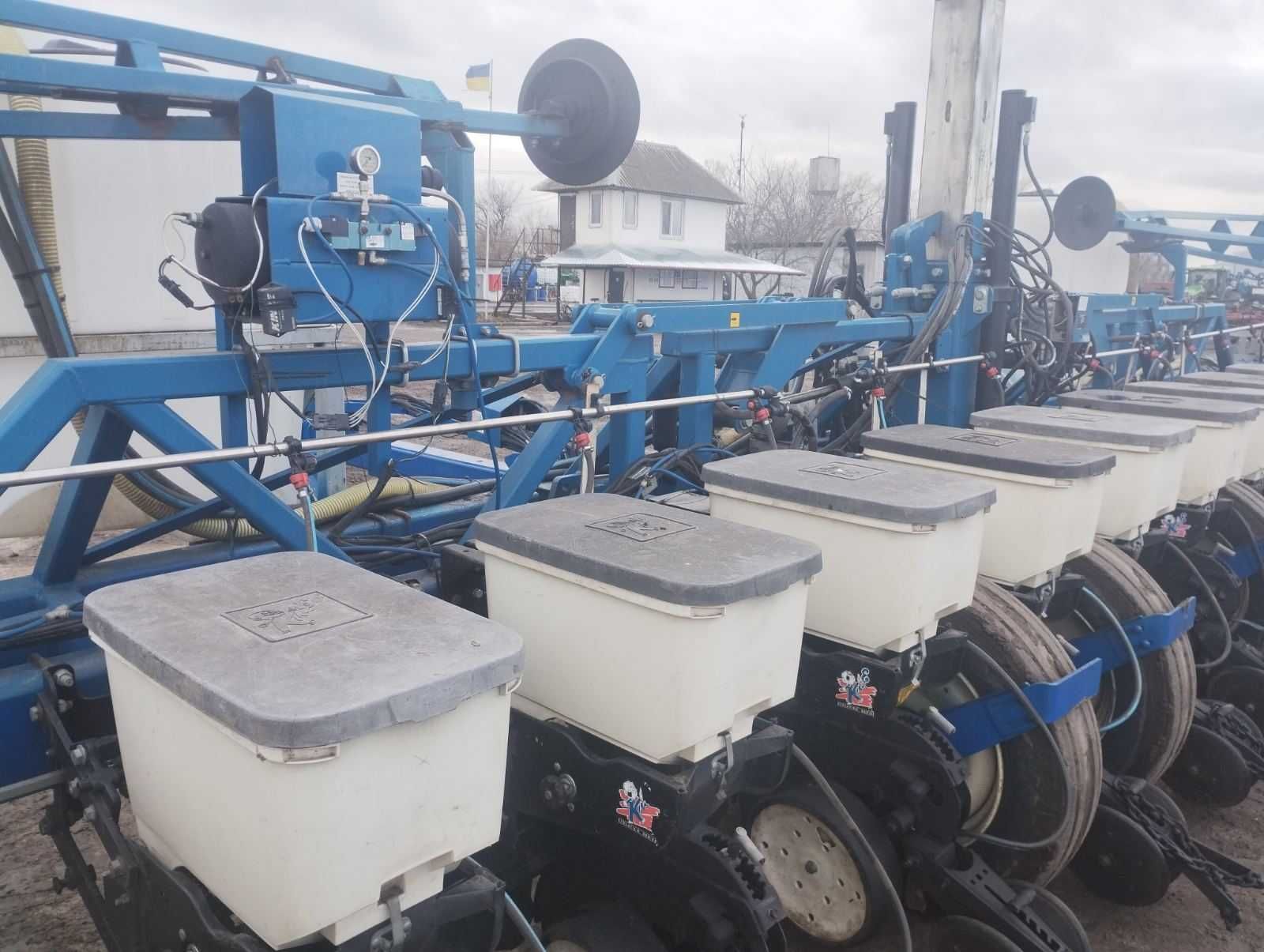 Сівалка KINZE 3600