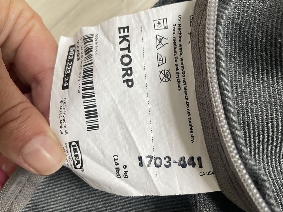 Pokrycie sofy Ikea ciemno szare