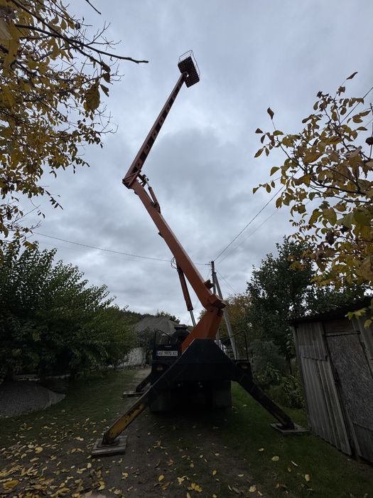 Продам автовишку в чудовому технічному стані.