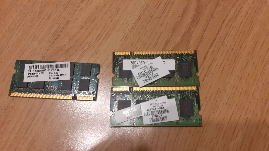 RAM laptopowy 2GB + 2× 512MB