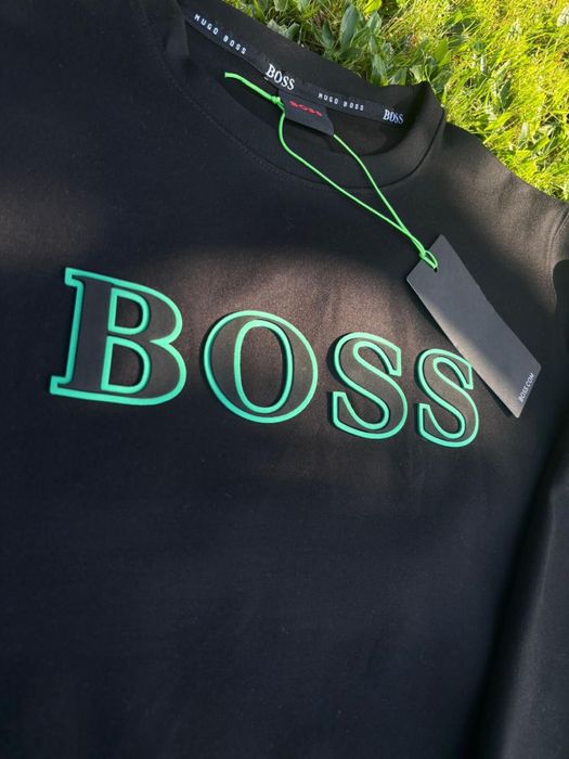 Sweter Boss ótima qualidade