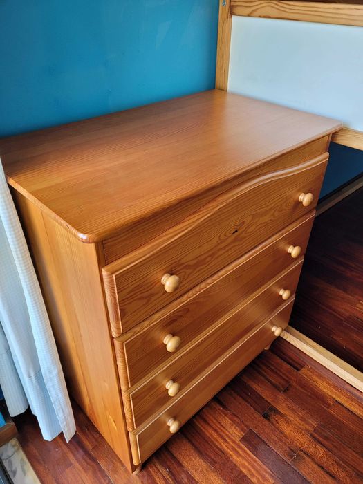 Cómoda com 4 gavetas para quarto Criança/jovem ou adulto