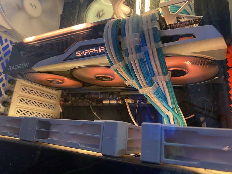 Rx 6950XT , топ видеокарта из RX6000 в топ исполнении