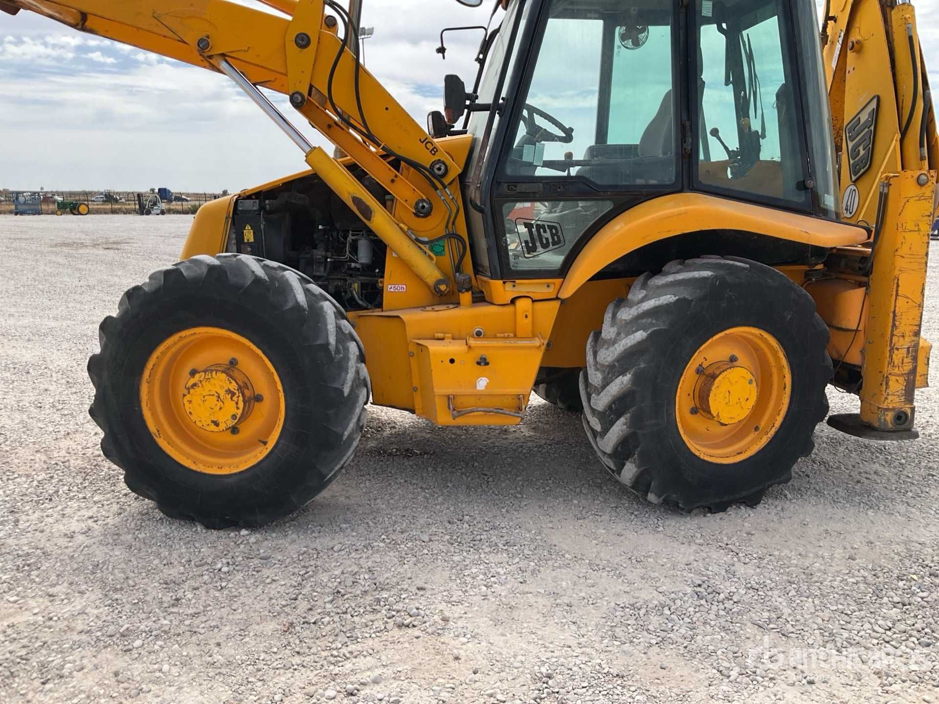 Retroescavadora JCB 3CX Super 2000