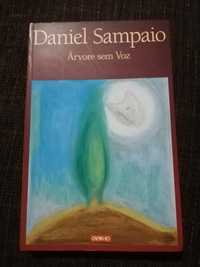 Livro Árvore sem voz de Daniel Sampaio