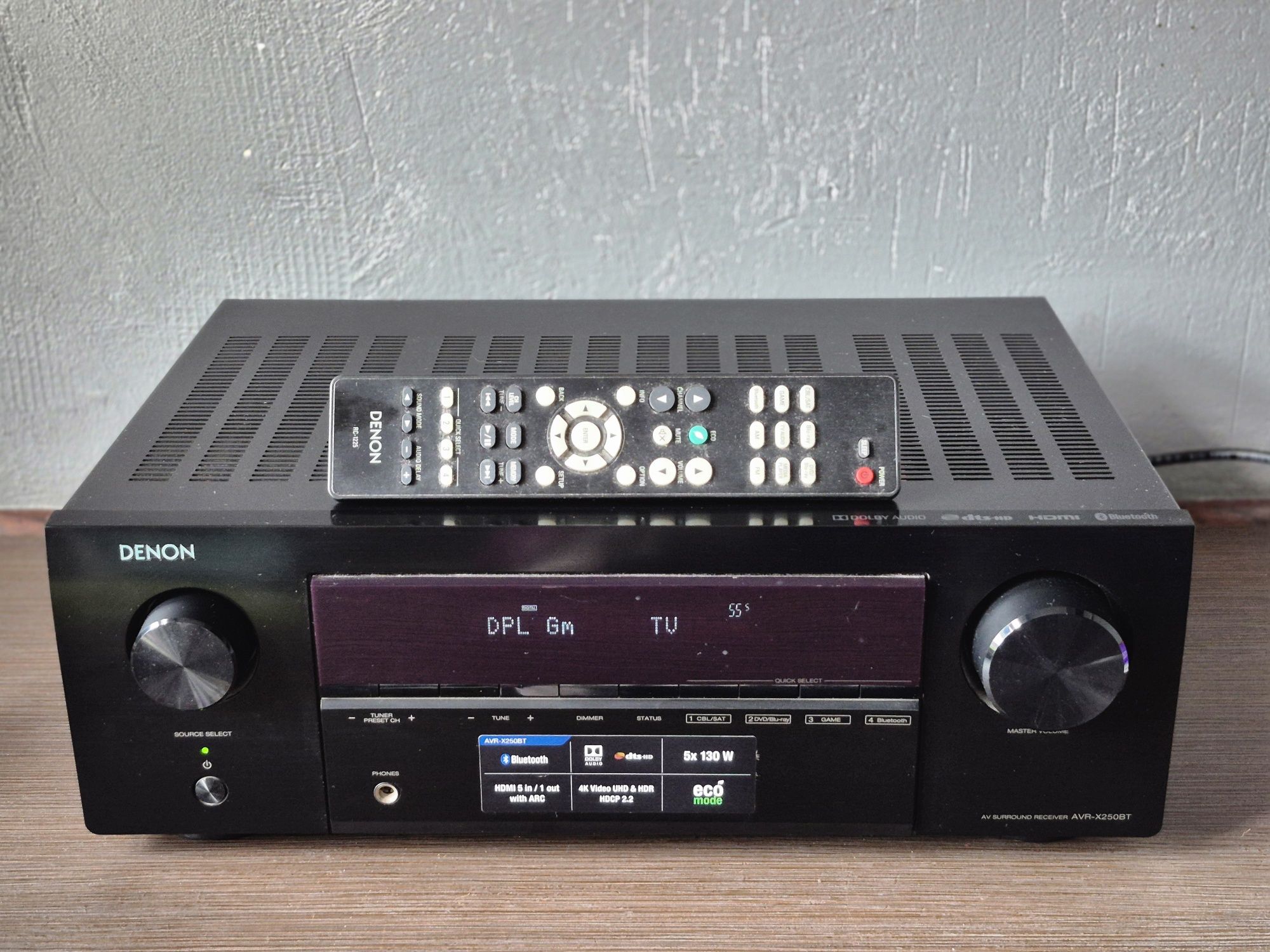Amplituner Denon AVR-X250BT 5.1 świetny stan