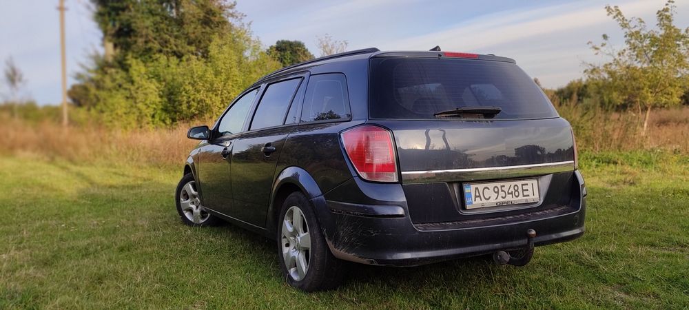 Продам Опель Астра h 1.7 механіка