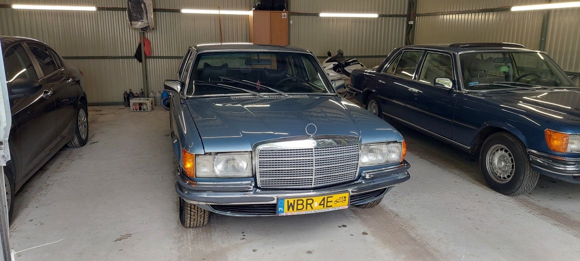 Mercedes W116 350 V8