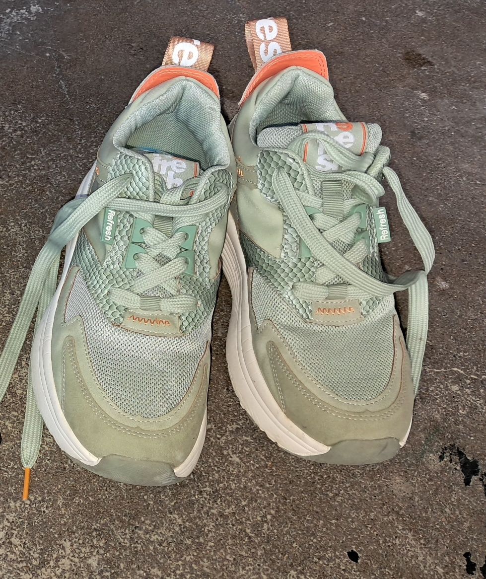 Sapatos para criança