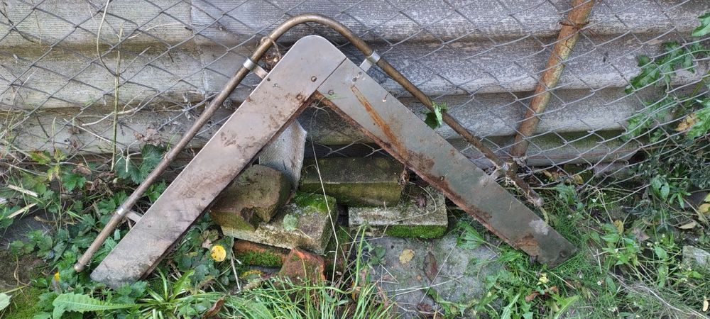 Кут пічний мабуть латунь