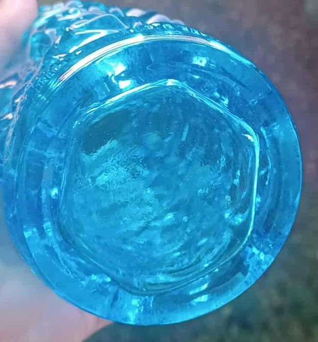 Wazon róże z huty Laura