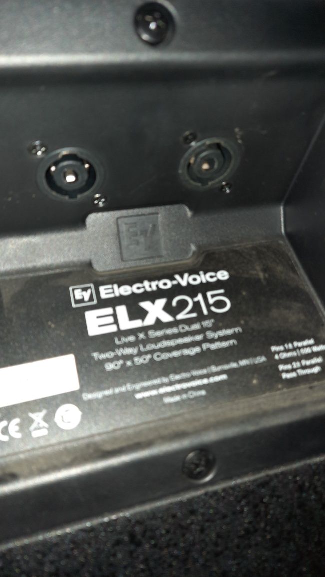 kolumny Electro Voice ELX215 + powermixer Peavey XR 8600 -2x 600 W