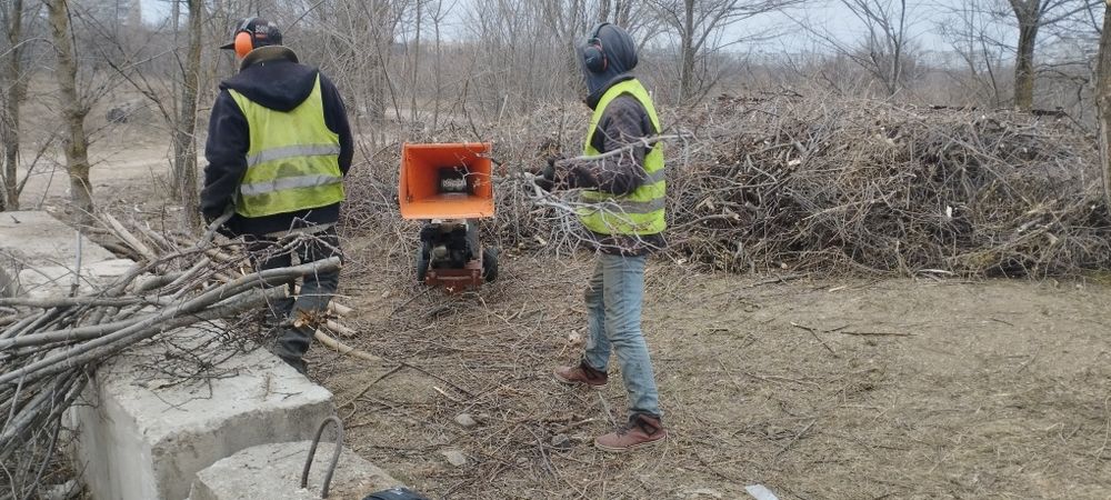 Покос травы,уборка участка, территории,культивация , демонтаж,спил дер