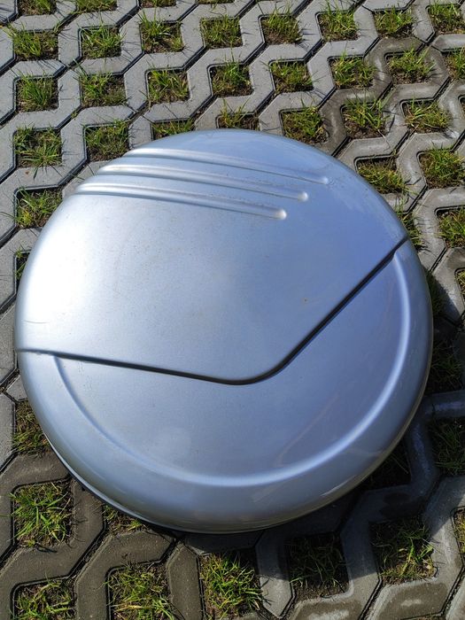 Osłona maskownica pokrowiec koła zapasowego RAV-4 Honda CR-V 2000r.