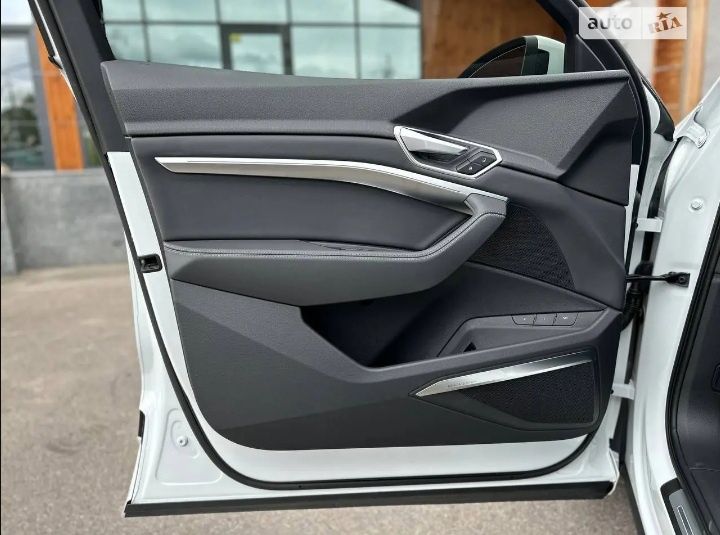 Audi e-tron Sportback 2021