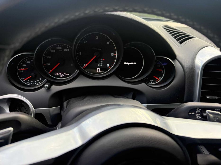 Porsche Cayenne 3.0 Diesel 262PS