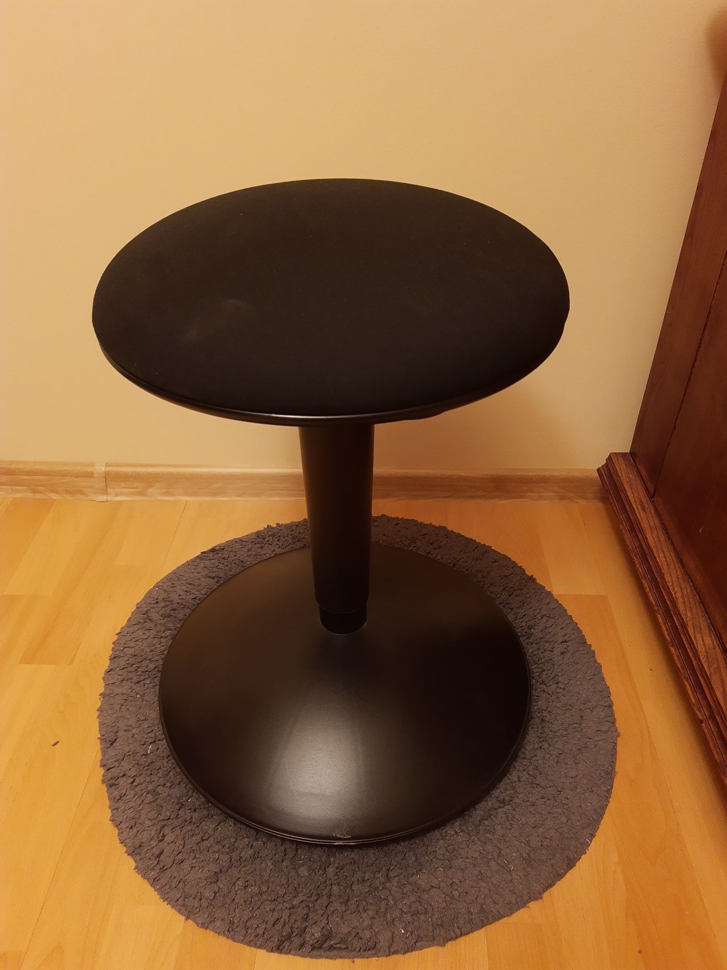 Ikea NILSERIK stołek do biurka
