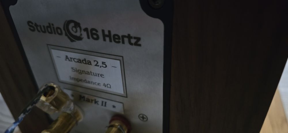 Kolumny Studio 16 Hertz Arcada 2.5 MK II orginalne kartony  maskownice