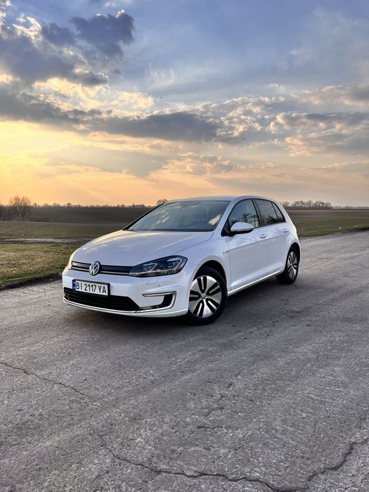 Volkswagen E-Golf 35.8 kWh