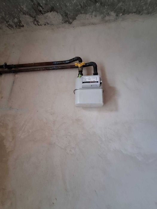 1 к квартиру ,н/б здана  Коновальця-Опришів Гаряча ціна -640 -1 м