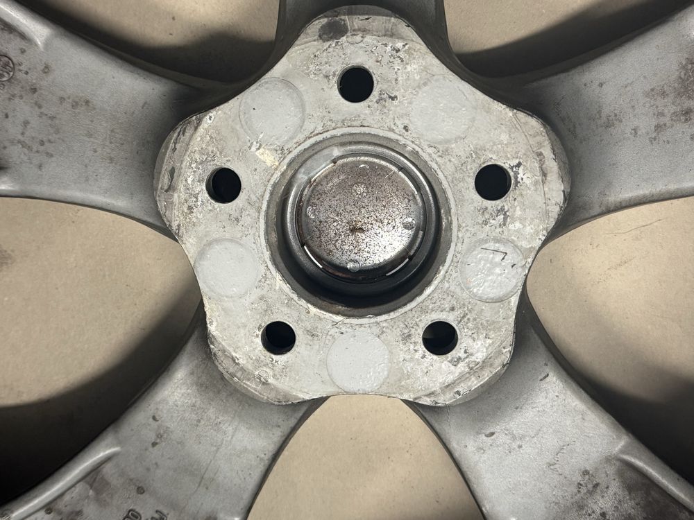 Alufelgi 22” ET45 ,5x120 , srodek centrujacy 7,2  + opony , BMW , VW