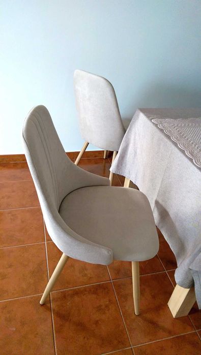Vendo cadeiras usadas Conforama