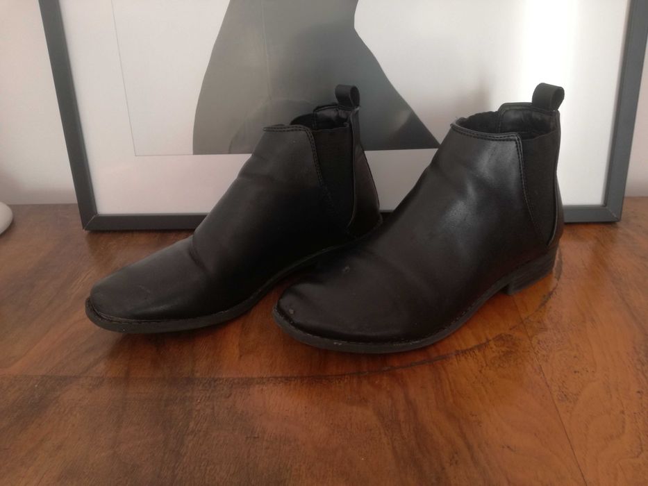 37 Czarne półbuty damskie marki LC Waikiki buty na jesień