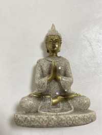Статуетка Будда