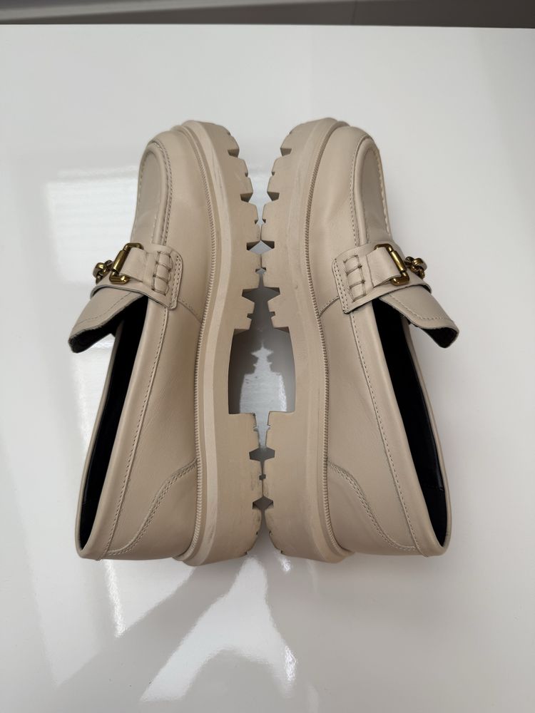 Mokasyny Massimo Dutti