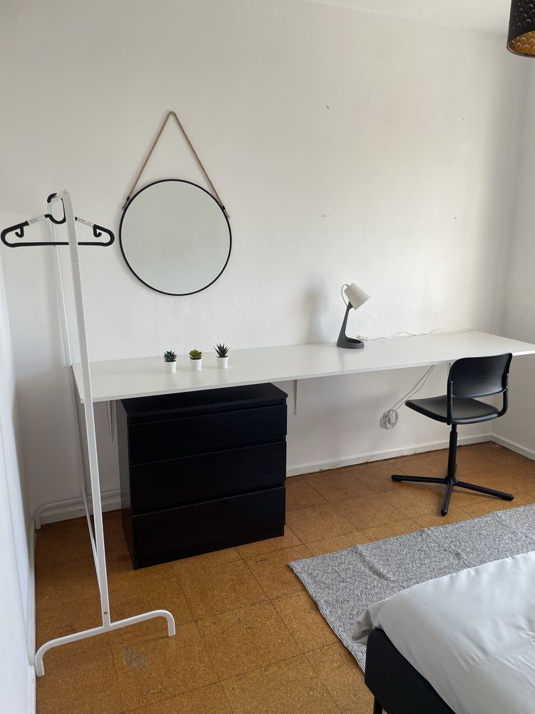 Quarto individual em Corroios – Margem Sul