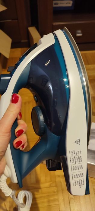 Nowe żelazko Panasonic NI-W910C